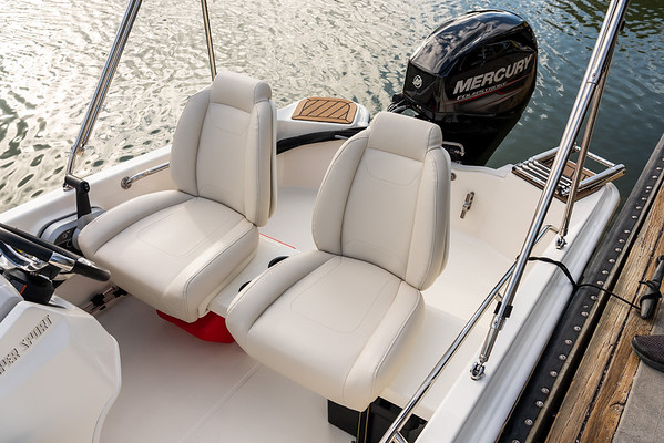 Boston Whaler 130 Super Sport фото 1.2