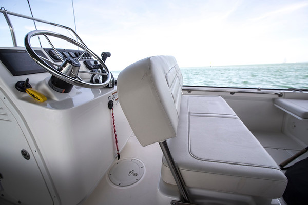 Boston Whaler 170 Montauk фото 1.17