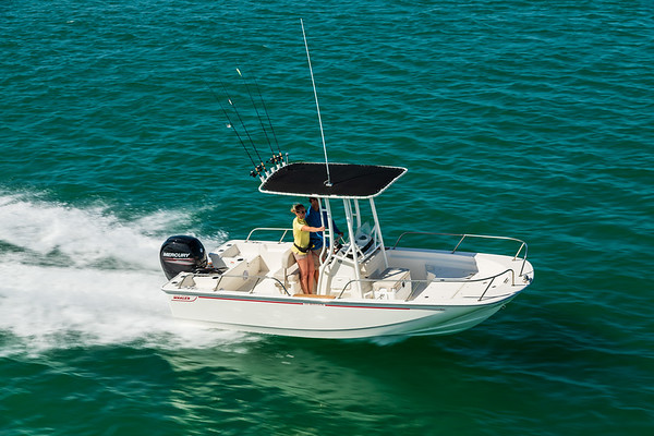 Boston Whaler 190 Montauk фото 1.1