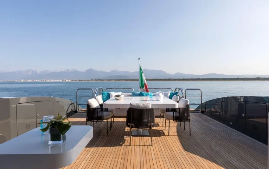 Mangusta MAXI OPEN 110 - 2020 фото 1.7