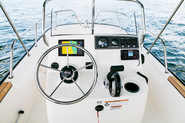 Boston Whaler 150 Montauk фото 1.6