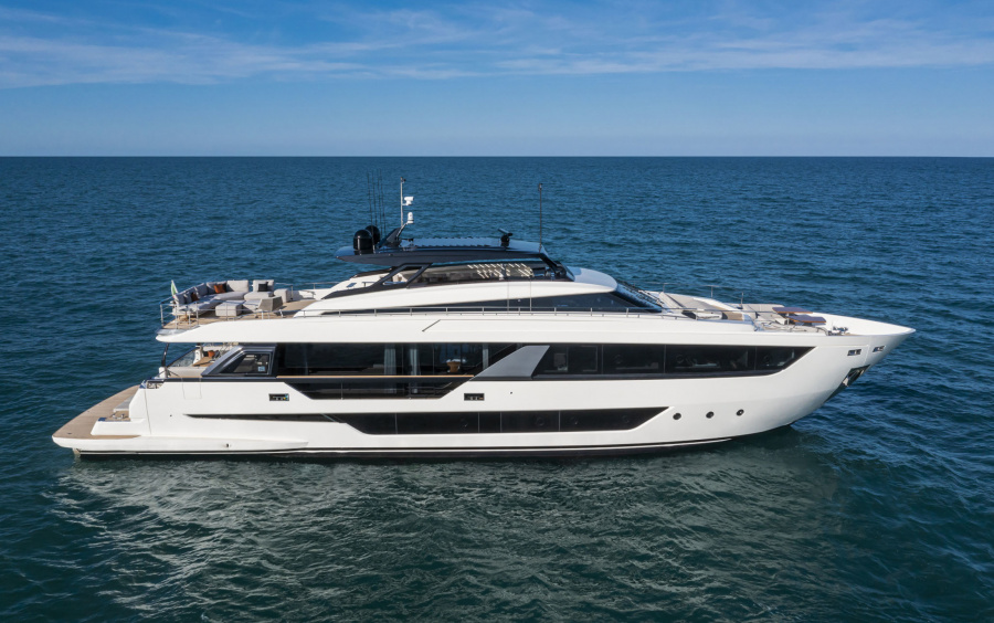 Ferretti Yachts 1000 фото 1.36