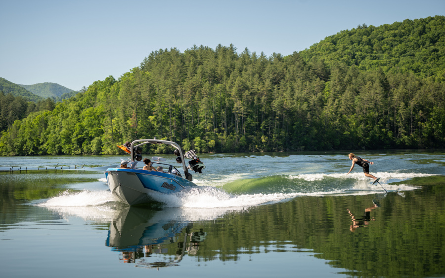 Malibu 25 LSV фото 1.4