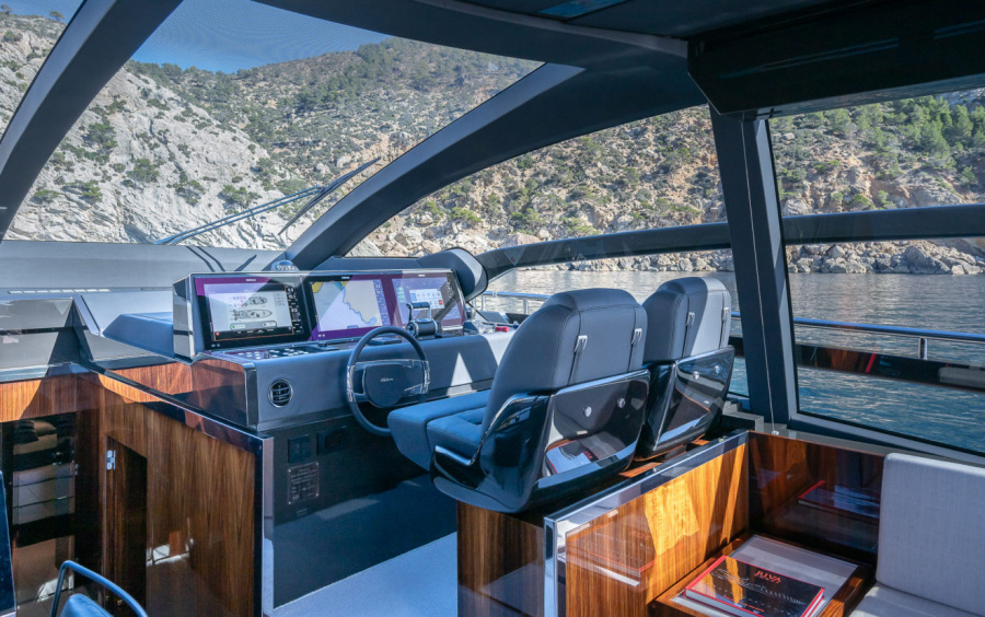 Riva Perseo Super 76' фото 1.18