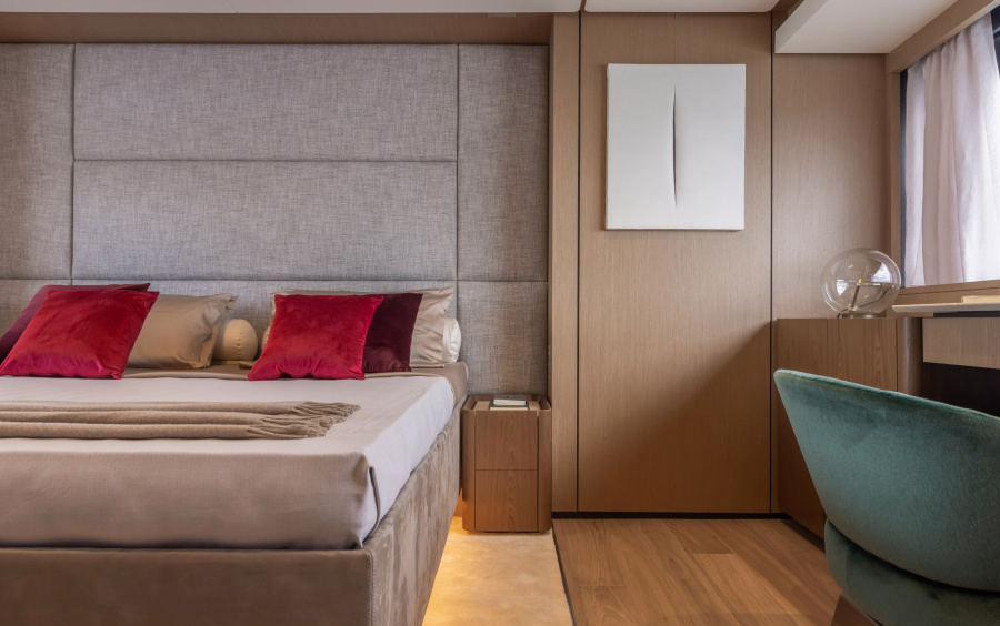 Ferretti Yachts 1000 фото 2.26