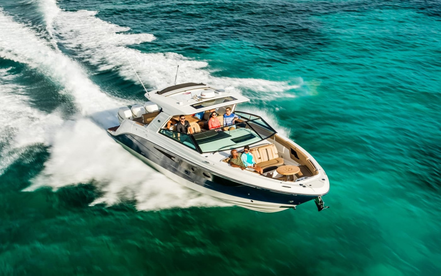 Sea Ray  SLX 400 OB фото 1.1