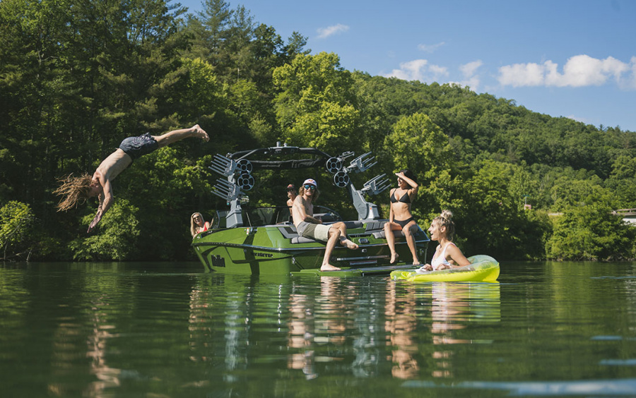 Malibu 23 MXZ фото 3.11