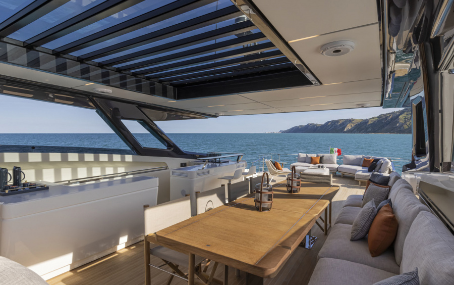 Ferretti Yachts 1000 фото 2.19