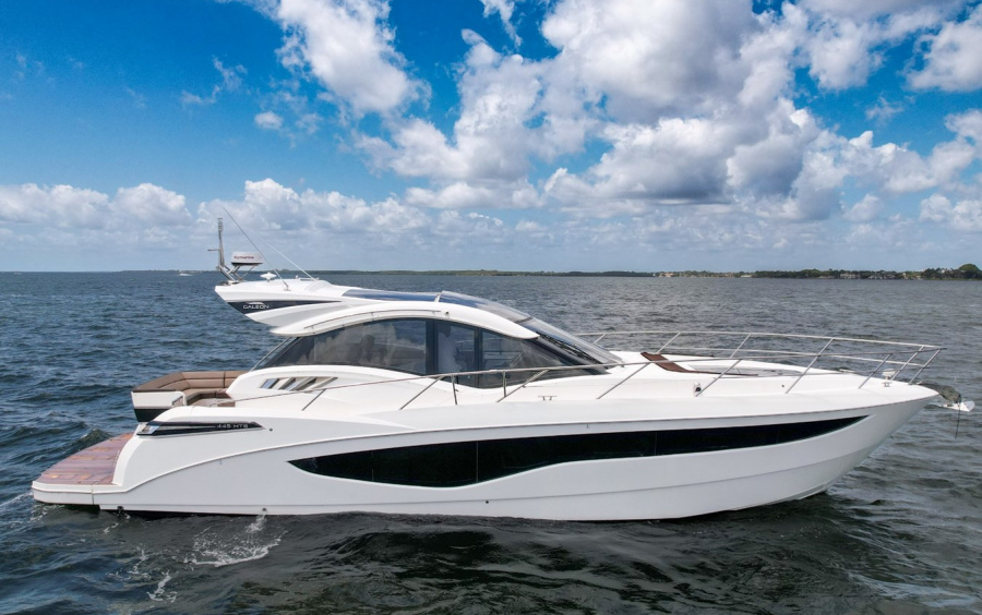 Galeon 445 HTS фото 1.1