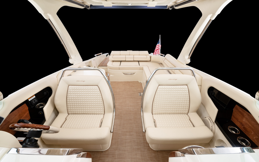 Chris-Craft Launch 31 GT фото 1.22