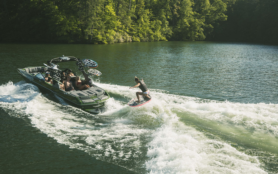 Malibu 23 MXZ фото 3.2