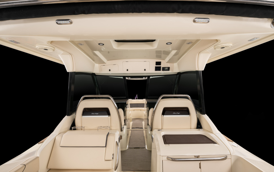 Chris-Craft Calypso 35 фото 1.17