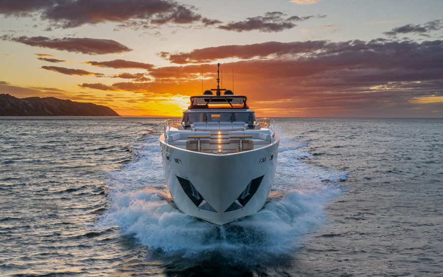 Ferretti Yachts 1000 фото 1.9