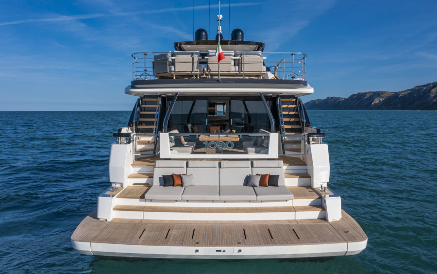 Ferretti Yachts 1000 фото 1.37