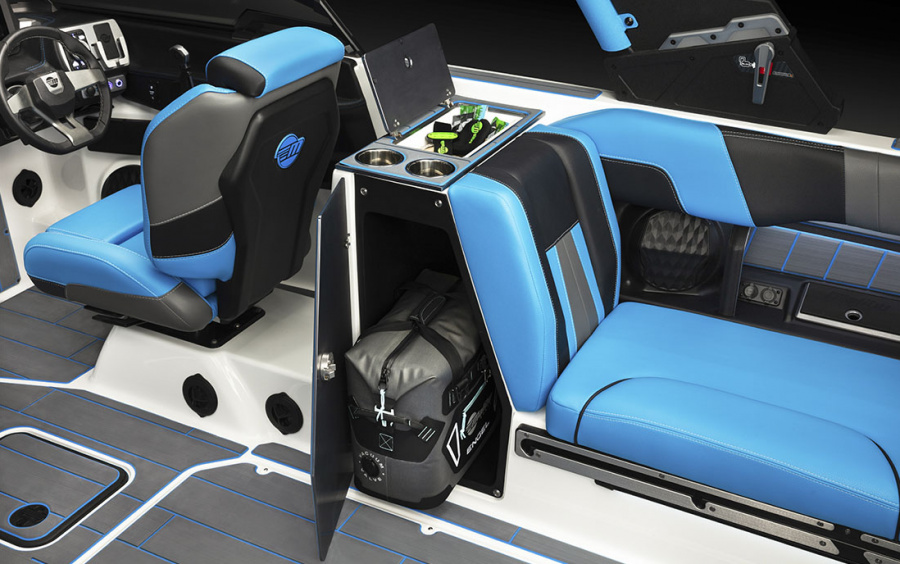 Malibu 24 MXZ фото 2.3