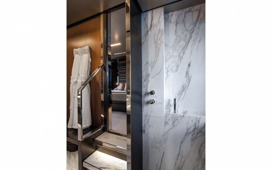 Riva 102' Corsaro Super фото 2.9