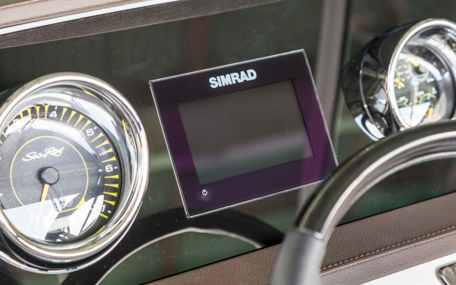 Sea Ray  230 SPX OB фото 1.2