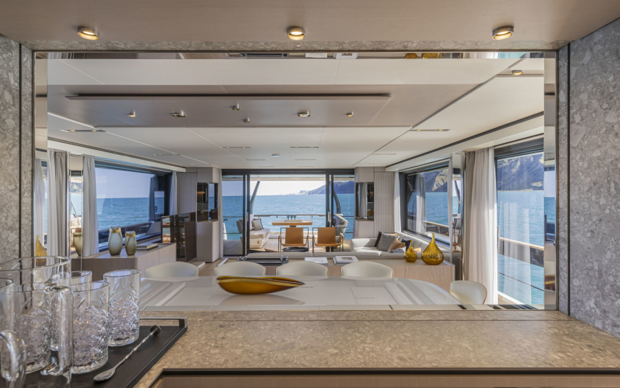 Ferretti Yachts 1000 фото 2.6