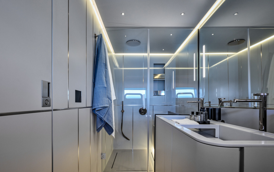 AB Yachts 110 фото 1.17