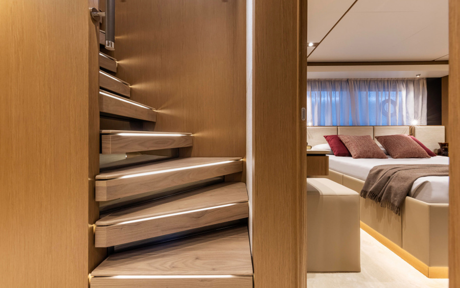 Ferretti Yachts 1000 фото 2.32