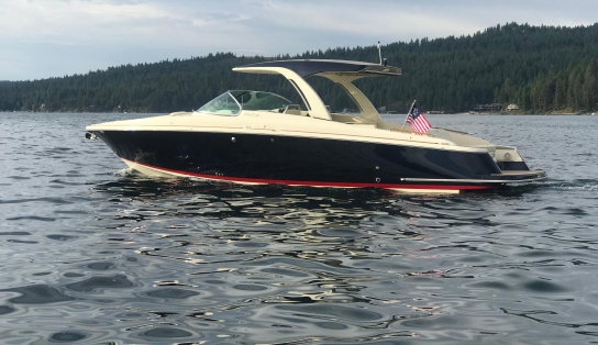 Chris-Craft Launch 35 GT