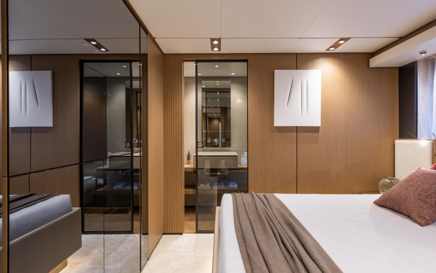 Ferretti Yachts 1000 фото 2.35