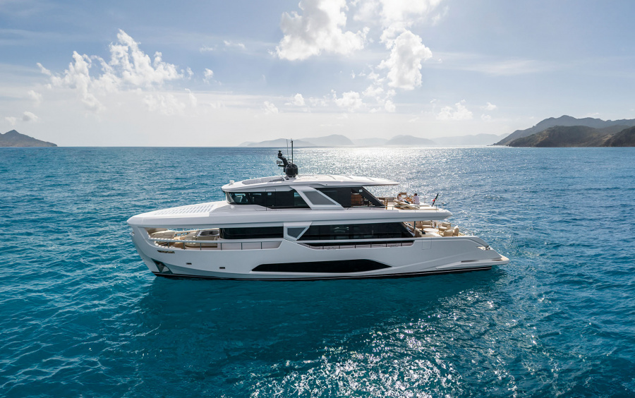 Ferretti Yachts INFYNITO 90 фото 1.12