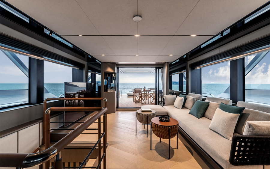 Ferretti Yachts INFYNITO 90 фото 2.56