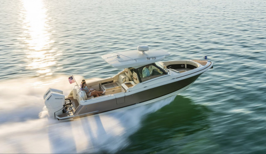 Chris-Craft Calypso 32