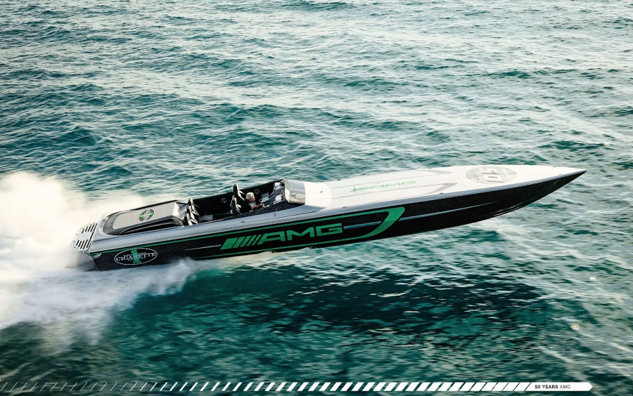 Cigarette Marauder AMG GT S - 2018 фото 1.8