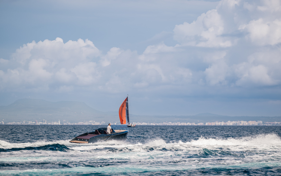 Frauscher X Porsche 850 Fantom фото 1.2