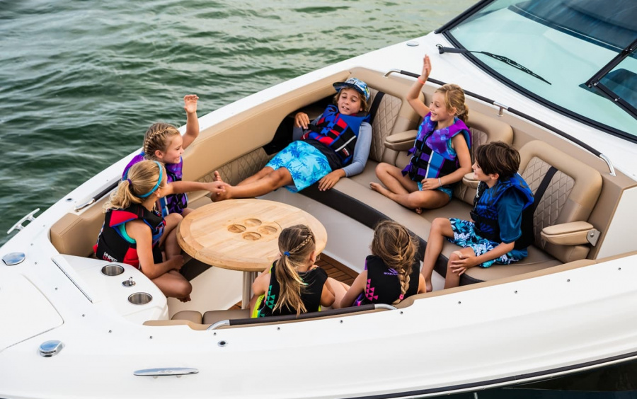 Sea Ray  SLX 400 OB фото 1.5