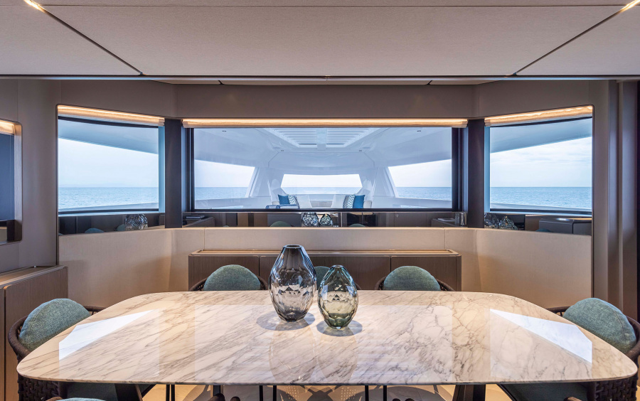 Ferretti Yachts INFYNITO 90 фото 2.19